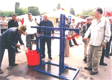 pump2.jpg