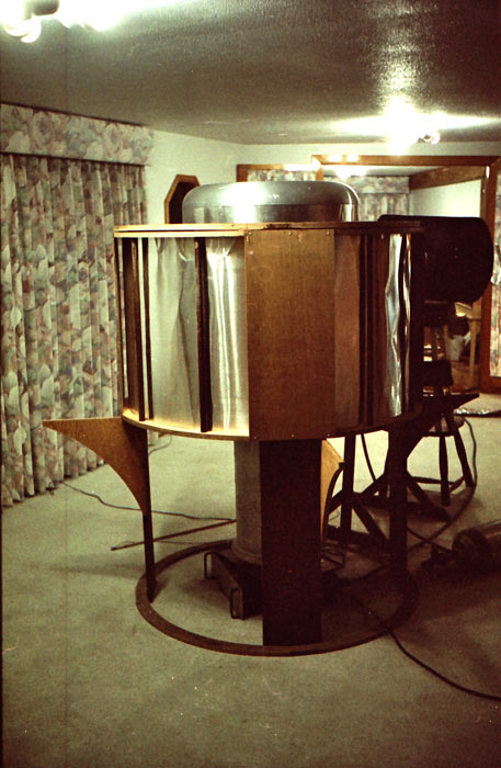 teslatron02b.jpg